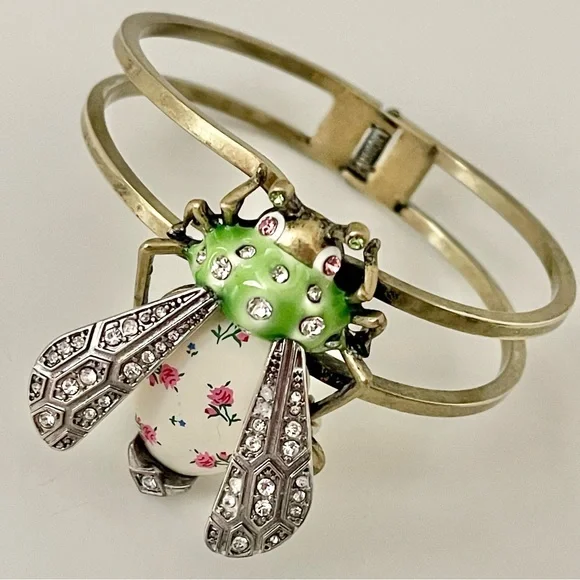 Betsey Johnson Vintage Critters Art Deco Rosebud Bug Fly Hinged Bangle Bracelet - Picture 4 of 12